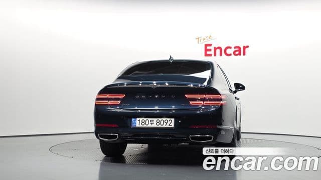 Genesis Electrified G80 2022 — Şəkil 3/20