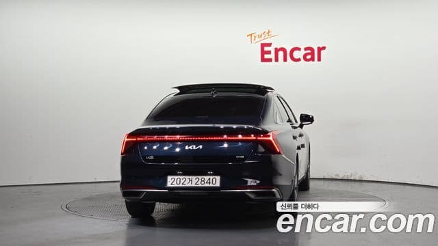 Kia K8 2023 — Şəkil 4/20