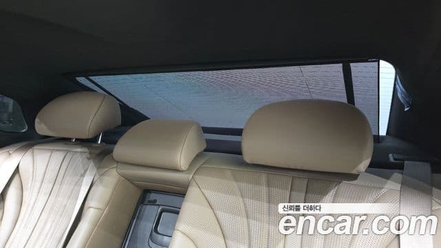 Kia K8 2023 — Şəkil 17/20