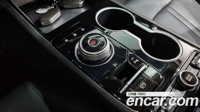 Kia K5 2024 — Şəkil 9/20