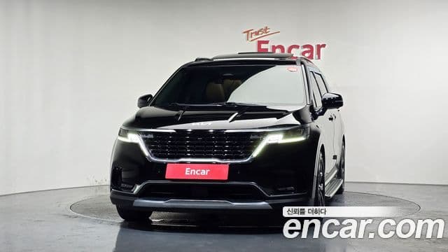 Kia Carnival 2020 — ფოტო 3/20