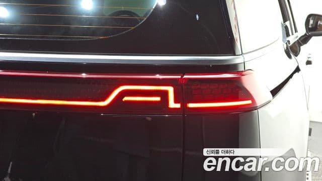 Kia Carnival 2020 — Photo 13/31