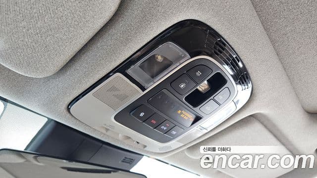 Hyundai Sonata 2019 — Фото 17/20