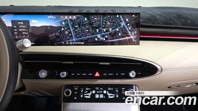 Genesis GV70 2025 — ფოტო 14/20