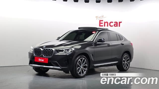 BMW X4 2025 — Фото 1/20