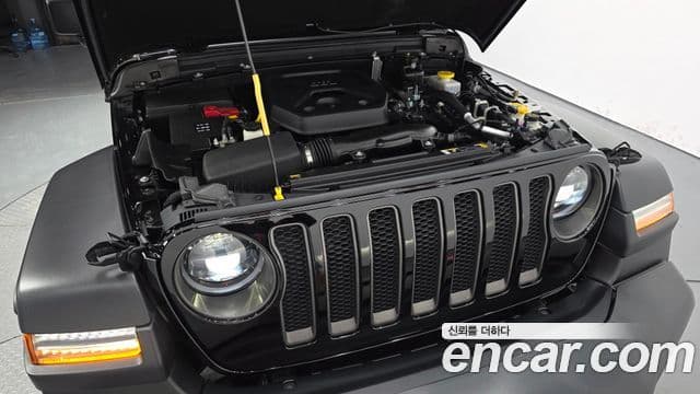 Jeep Wrangler 2023 — Şəkil 6/20