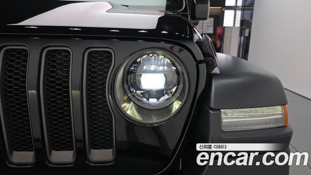 Jeep Wrangler 2023 — Photo 12/30