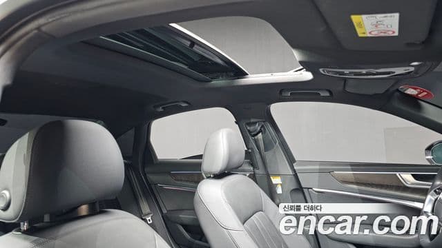 Audi A6 2022 — Şəkil 27/36