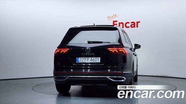 Volkswagen Tiguan 2022 — Şəkil 4/20
