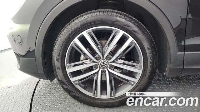 Volkswagen Tiguan 2022 — Şəkil 5/20