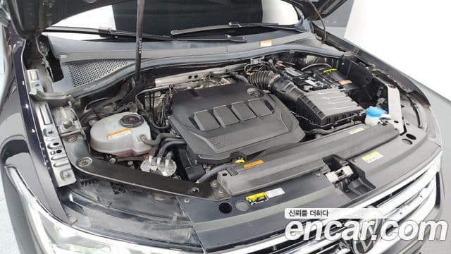 Volkswagen Tiguan 2022 — Şəkil 6/20