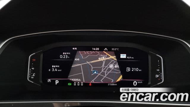 Volkswagen Tiguan 2022 — Şəkil 8/20
