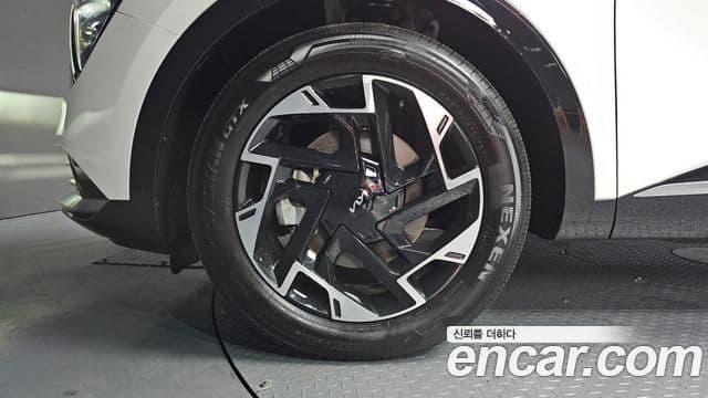 Kia Sportage 2022 — Şəkil 5/20