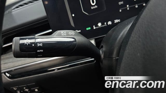 Kia K5 2023 — Photo 22/35