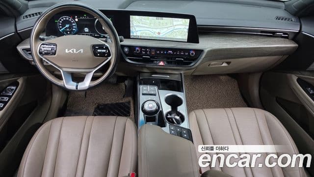 Kia K8 2022 — Şəkil 7/20