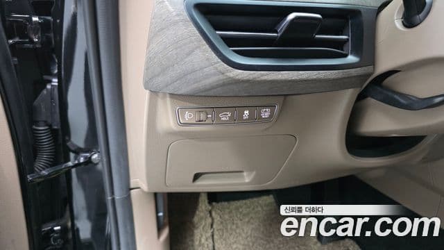 Kia K8 2022 — Şəkil 12/20