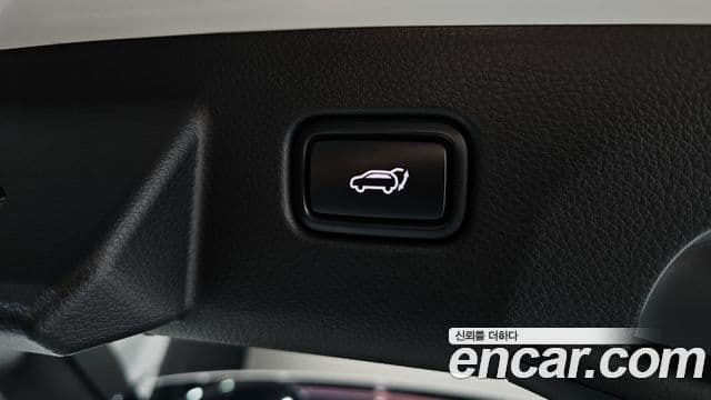 Kia Seltos 2024 — Photo 3/34