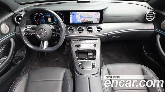 Mercedes-Benz E-Class 2022 — Фото 7/20