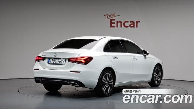 Mercedes-Benz A-Class 2021 — Фото 2/20