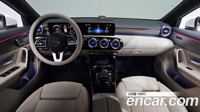 Mercedes-Benz A-Class 2021 — Фото 7/20