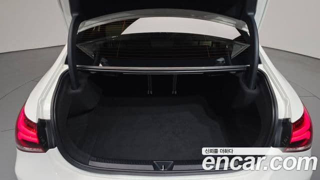 Mercedes-Benz A-Class 2021 — Фото 20/20