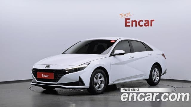 Hyundai Avante 2021 — Фото 1/20