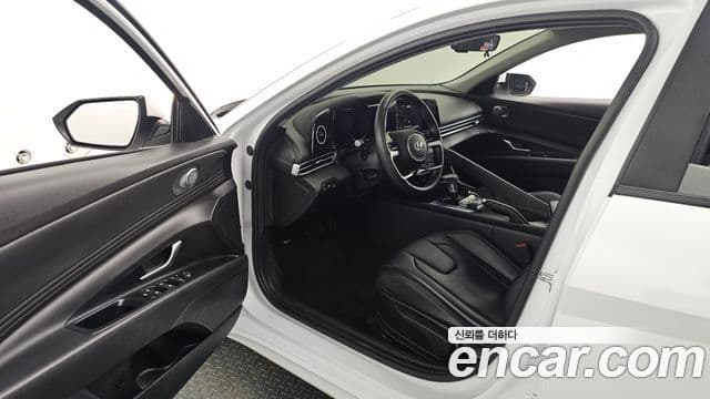 Hyundai Avante 2021 — Фото 10/20