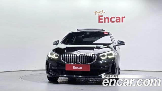 BMW 1 Series 2021 — ფოტო 3/20