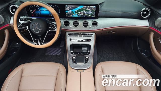 Mercedes-Benz E-Class 2023 — Фото 7/20