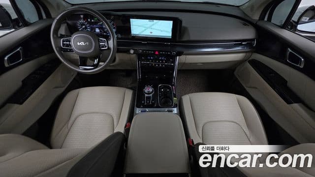 Kia Carnival 2021 — ფოტო 7/20