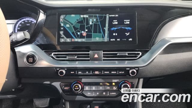 Kia Niro 2020 — Фото 12/20