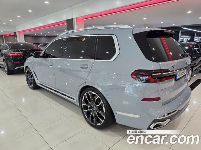 BMW X7 2025 — ფოტო 1/20