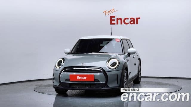 Mini Cooper 2022 — Photo 27/30