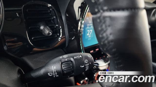 Mini Cooper 2022 — Photo 18/30