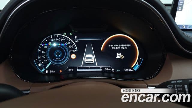 Genesis GV70 2022 — фото 8 из 20