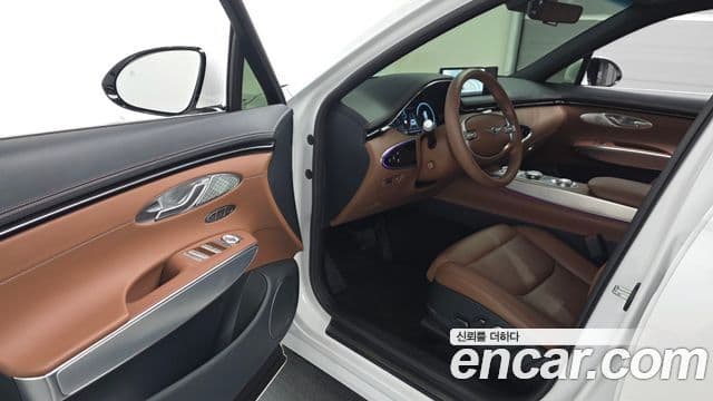 Genesis GV70 2022 — фото 10 из 20