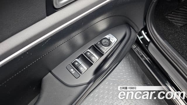 Kia K5 2025 — ფოტო 18/20
