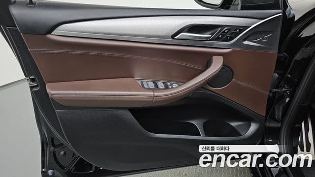 BMW X3 2021 — Photo 4/37