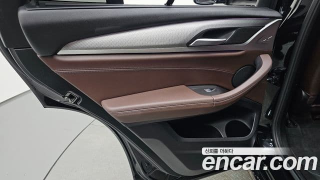 BMW X3 2021 — Photo 37/37