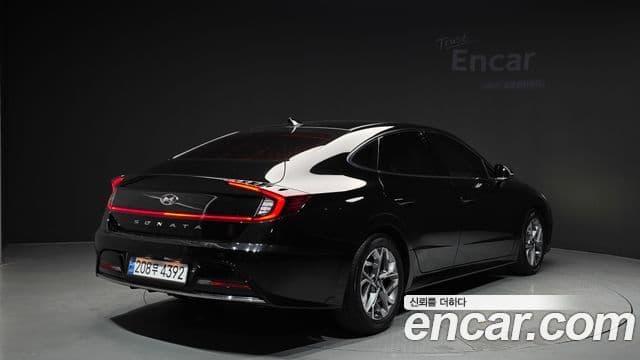Hyundai Sonata 2022 — Фото 2/20