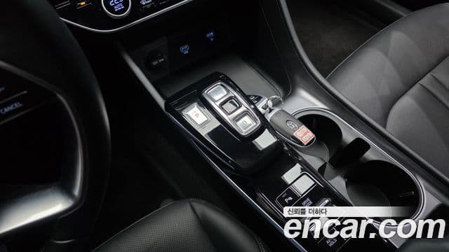 Hyundai Sonata 2022 — Фото 9/20