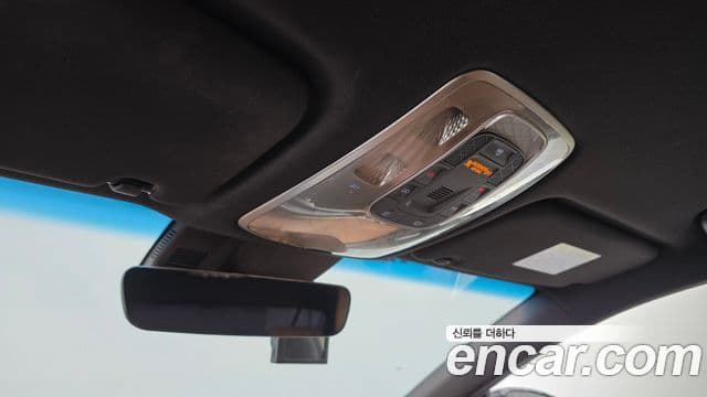 Genesis Electrified G80 2020 — фото 18 из 20