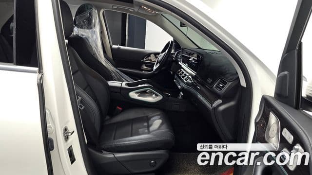 Mercedes-Benz GLE-Class 2023 — Фото 11/20