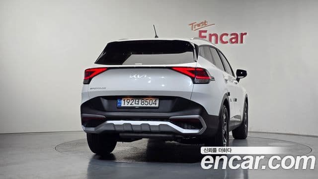 Kia Sportage 2023 — Şəkil 4/20