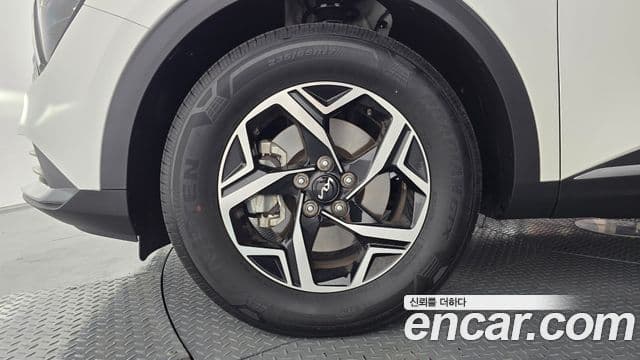 Kia Sportage 2023 — Şəkil 5/20