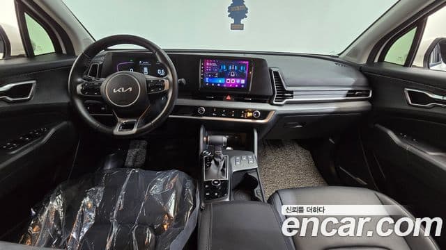 Kia Sportage 2023 — фото 7 из 20