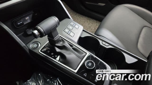 Kia Sportage 2023 — Şəkil 9/20