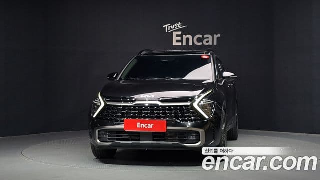 Kia Sportage 2022 — Фото 2/20