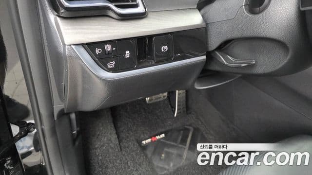 Kia Sportage 2022 — Фото 17/20