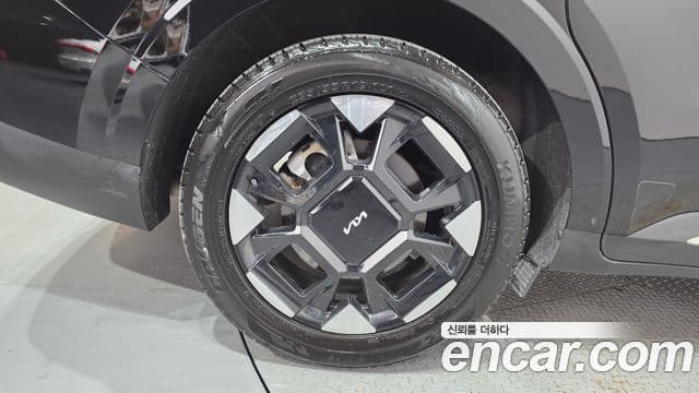 Kia Carnival 2024 — ფოტო 5/20